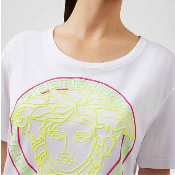 Brand New Versace Medusa Logo T-Shirt - Picture 5 of 8